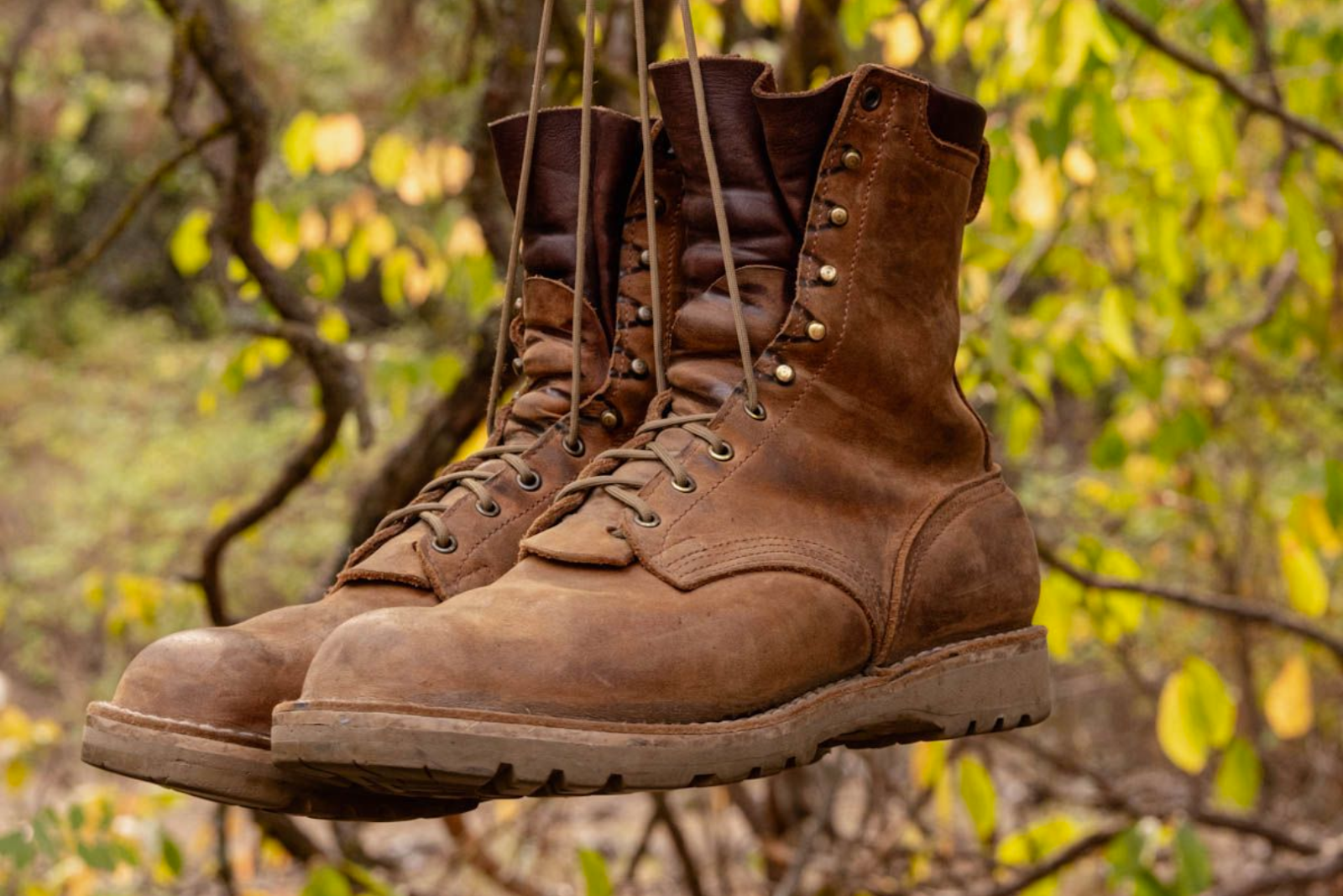 Crafting Excellence: A Guide To Handmade Leather Boots For Men