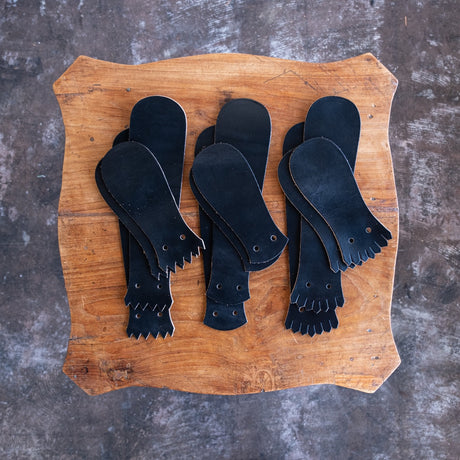 Black Kiltie variety mix on a wooden table.