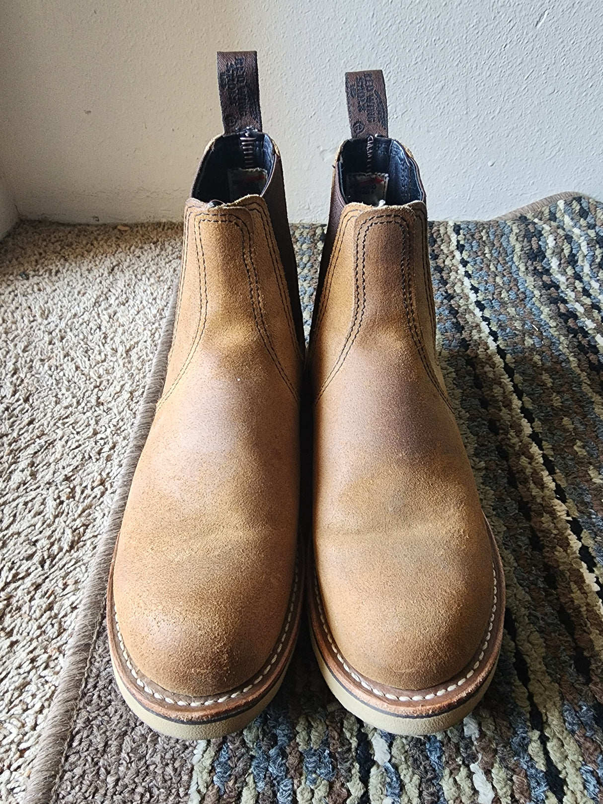 MARKETPLACE - RED WING Classic Chelsea \ 8.5D