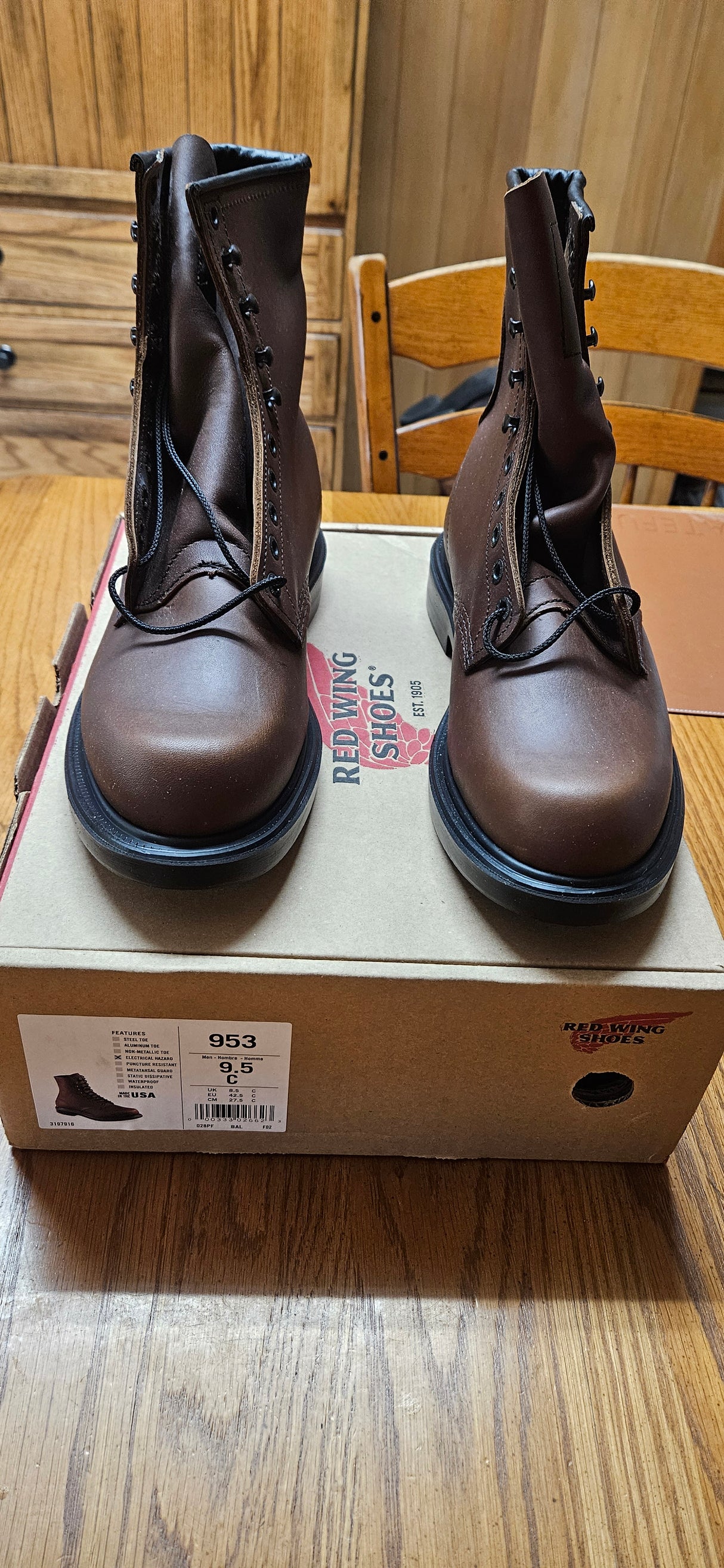 MARKETPLACE - RED WING 953 \ 9.5C
