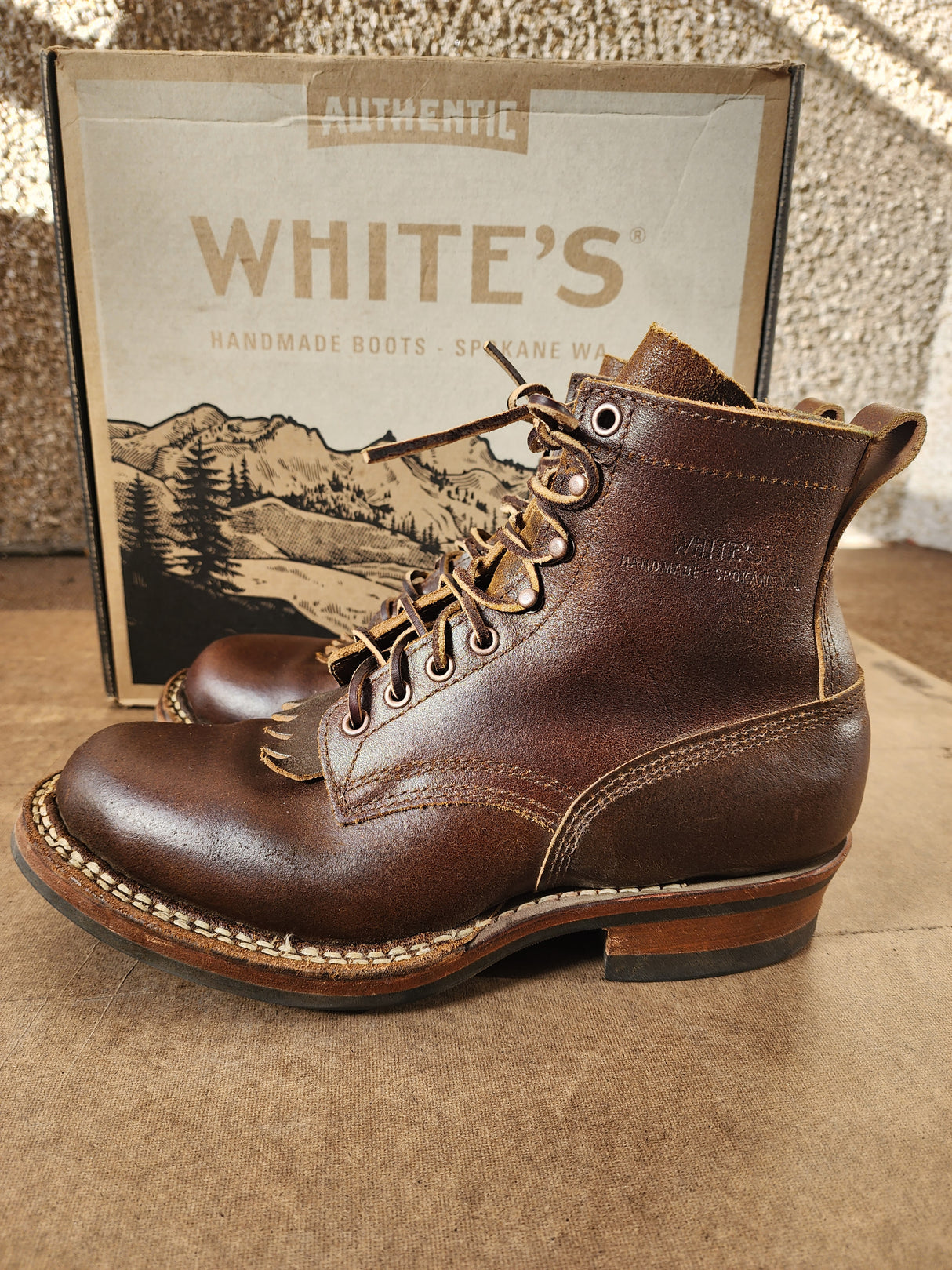 MARKETPLACE - WHITES 350 Cruiser \ 8.5E