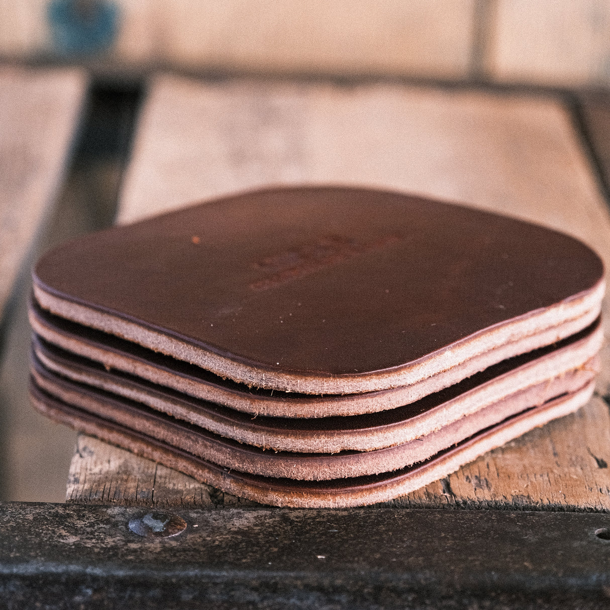 Wickett & Craig Heavy Duty Belt Leather Coasters (12–15oz, 5 Pack)