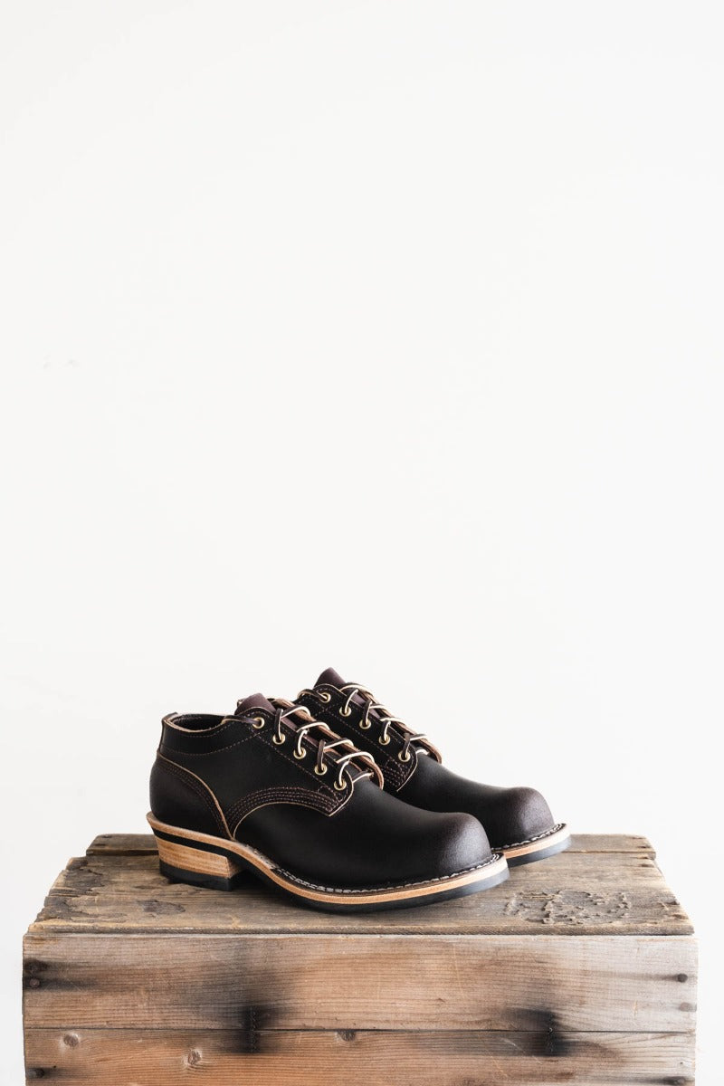 Audubon boot in brown waxed flesh