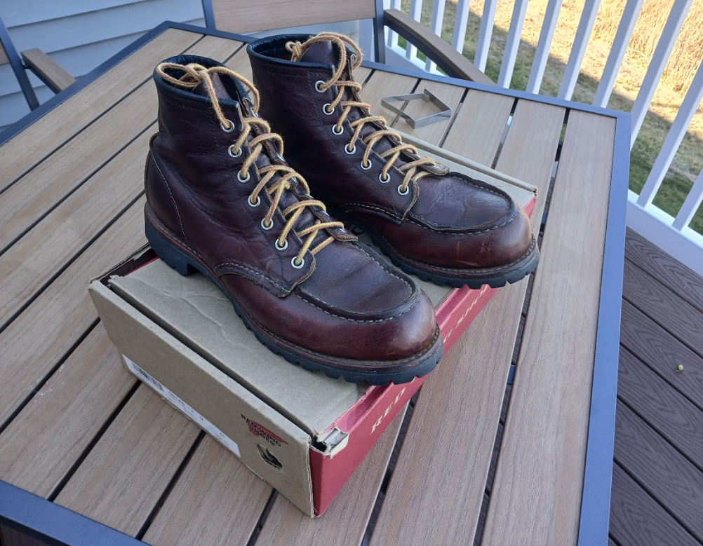 MARKETPLACE - RED WING \ 9D