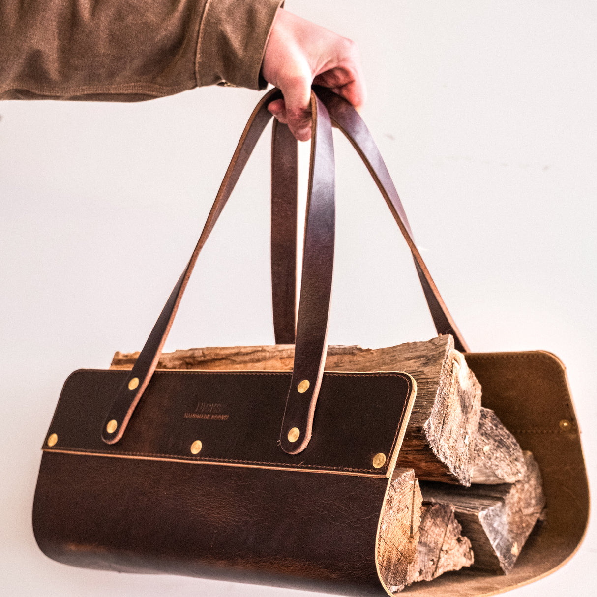 Nicks Heritage Log Carrier