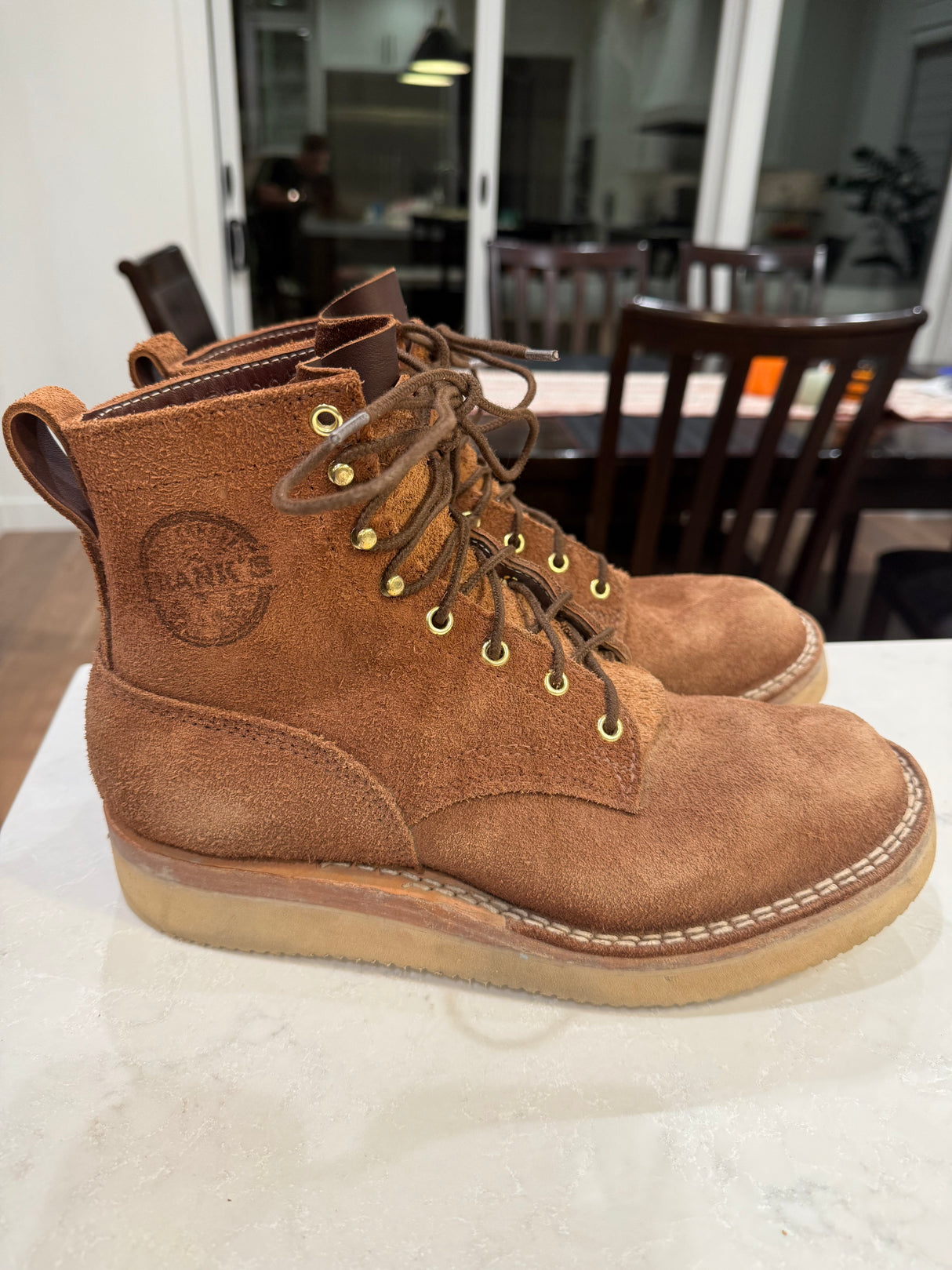 MARKETPLACE - FRANKS Rainier \ 9.5EE