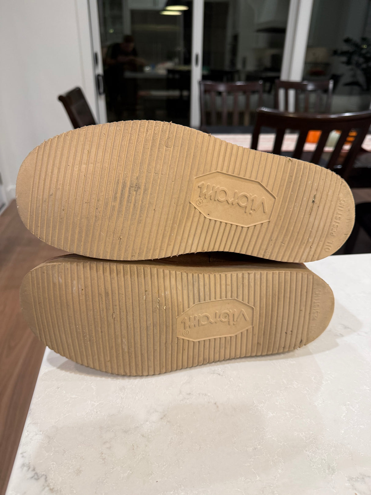 MARKETPLACE - FRANKS Rainier \ 9.5EE