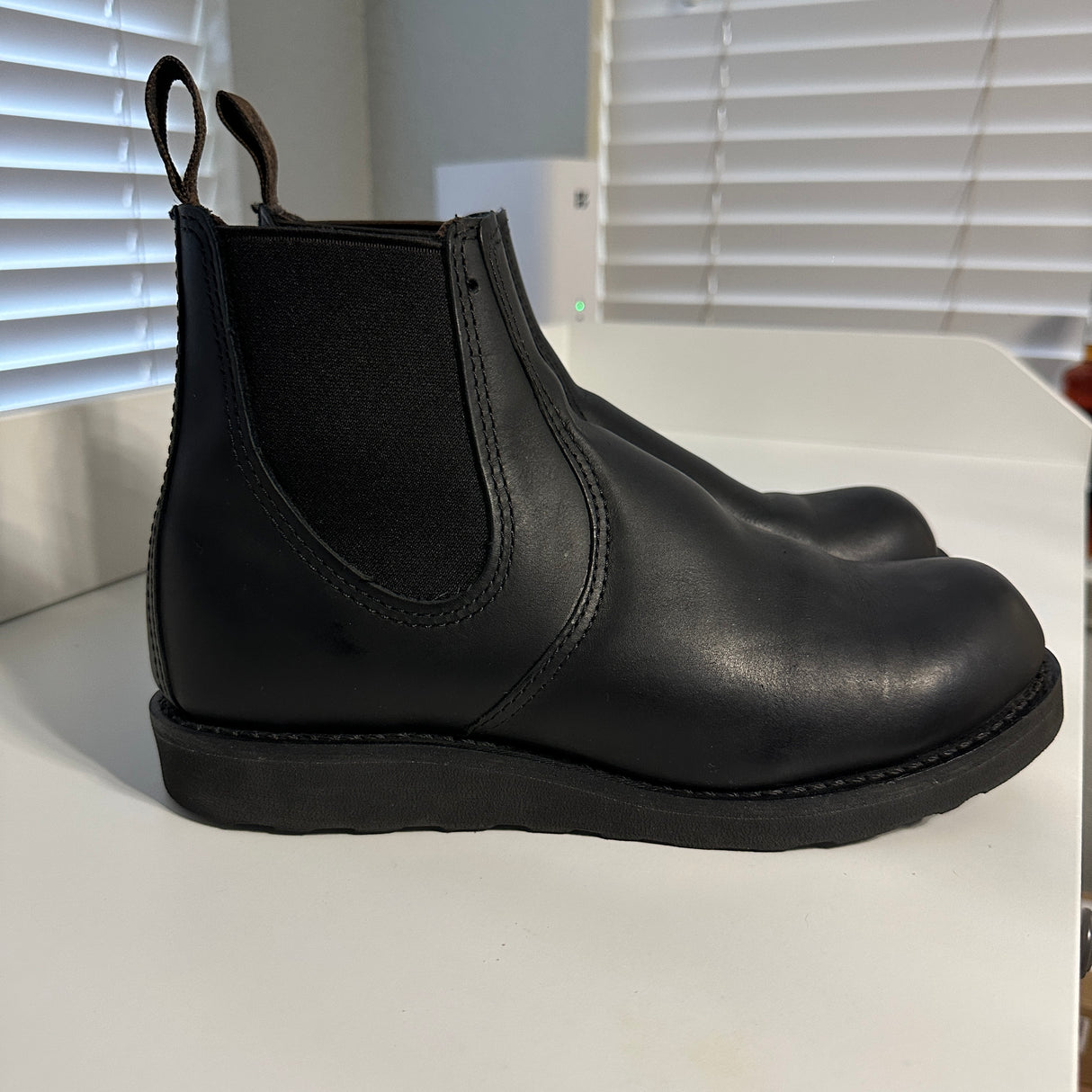 MARKETPLACE - RED WING Chelsea \ 7.5D