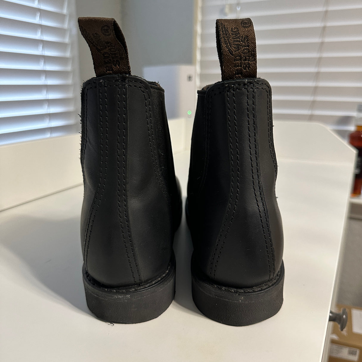 MARKETPLACE - RED WING Chelsea \ 7.5D