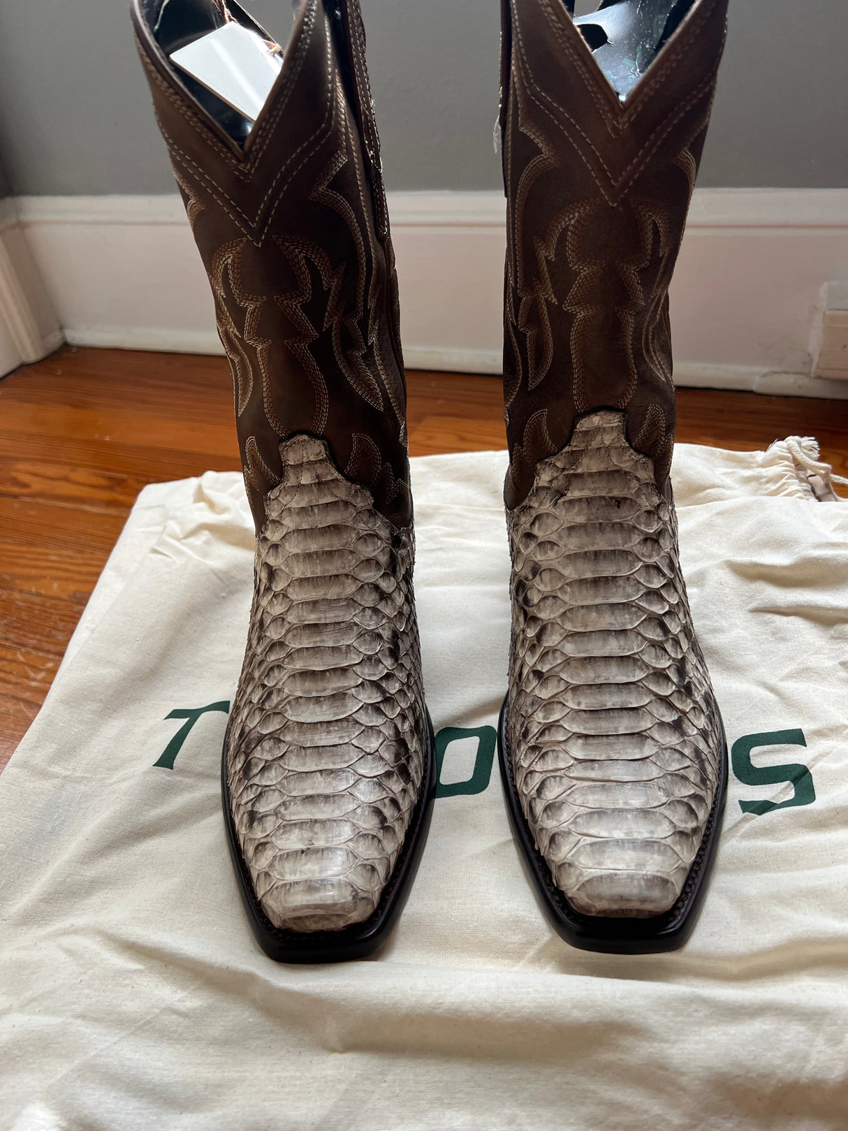 MARKETPLACE - TECOVAS The Barton \ 8.5D