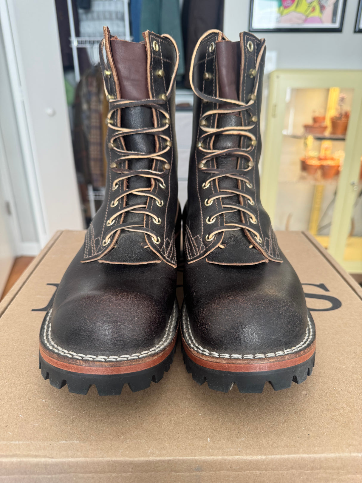 MARKETPLACE - NICKS MTO \ 9.5EE