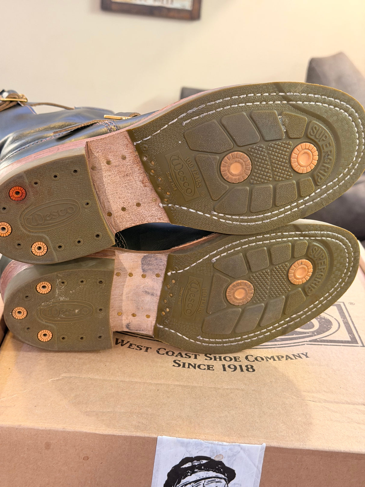 MARKETPLACE - WESCO Mister Lou \ 9D