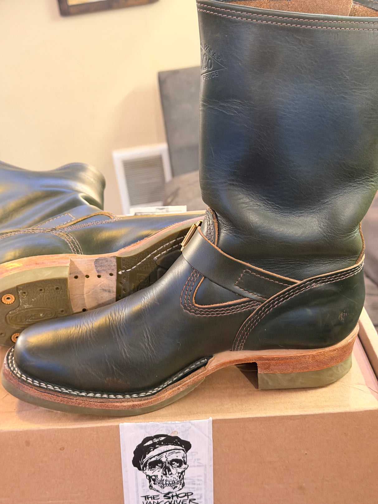 MARKETPLACE - WESCO Mister Lou \ 9D