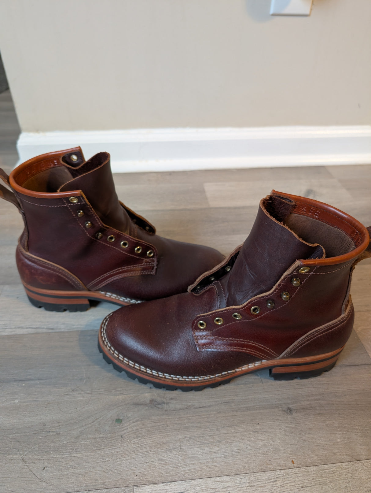 MARKETPLACE - NICKS MTO \ 8.5EE