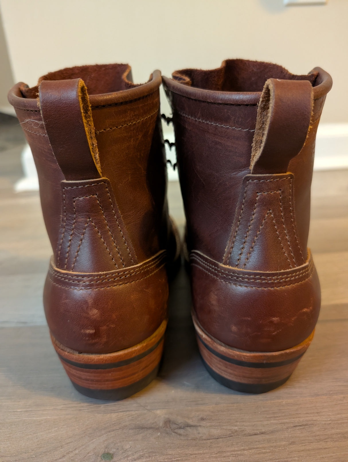 MARKETPLACE - NICKS Robert \ 8.5EE