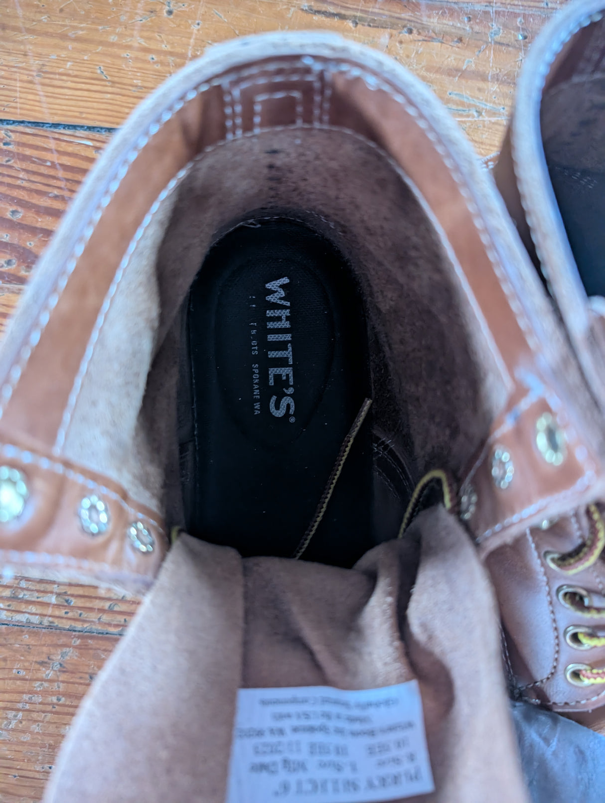 MARKETPLACE - WHITES Perry Select \ 10.5EE