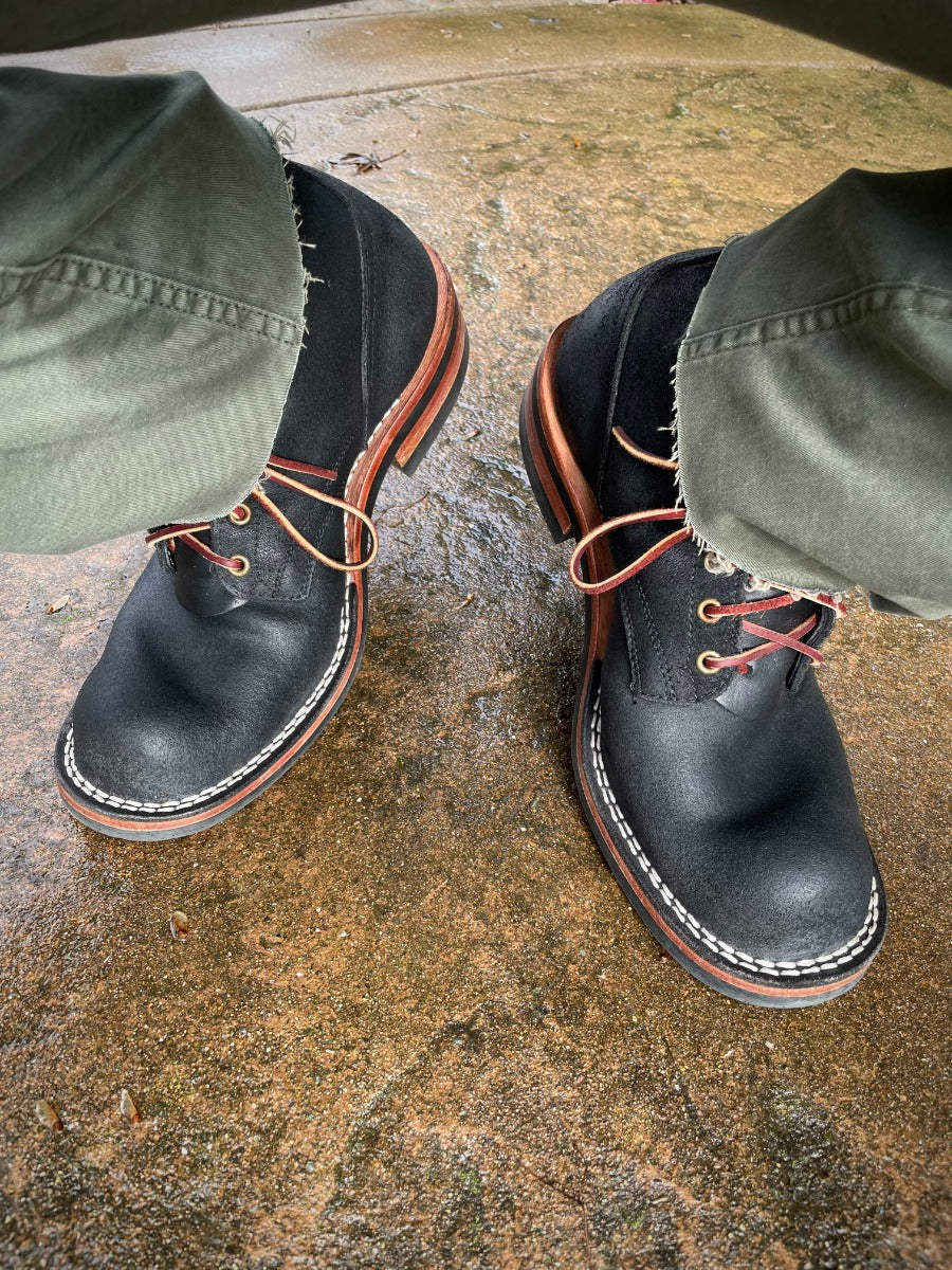 Prospectors in black roughout