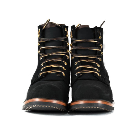 Prospectors in black roughout