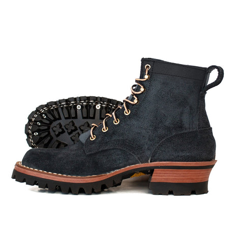 Urban logger in black roughout