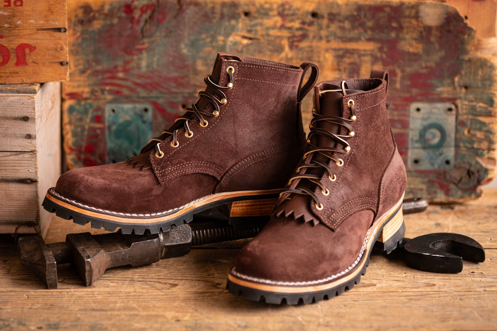 Lightweight Work Boots: Your Feet's New Best Friend