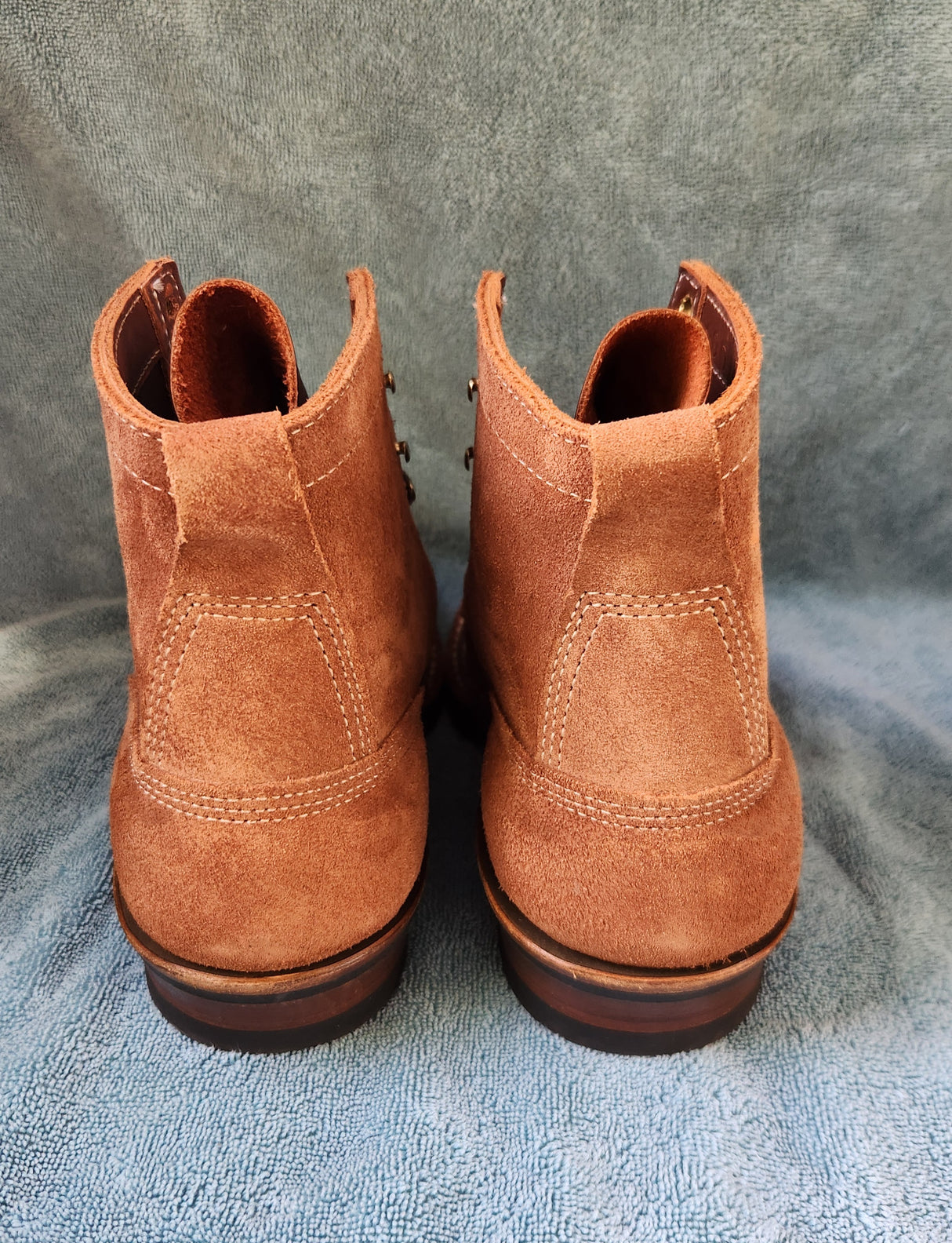 MARKETPLACE - WHITES x HUCKBERRY Collab \ 10D