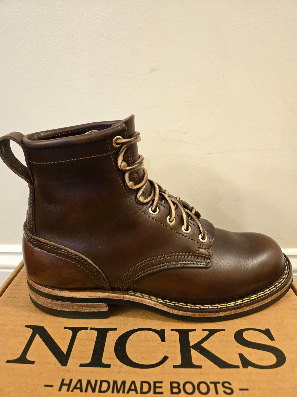 MARKETPLACE - NICKS Falcon \ 9EE