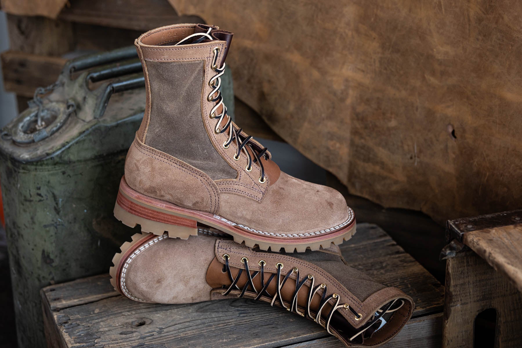 64tanro_canvas_hnw_overlander-