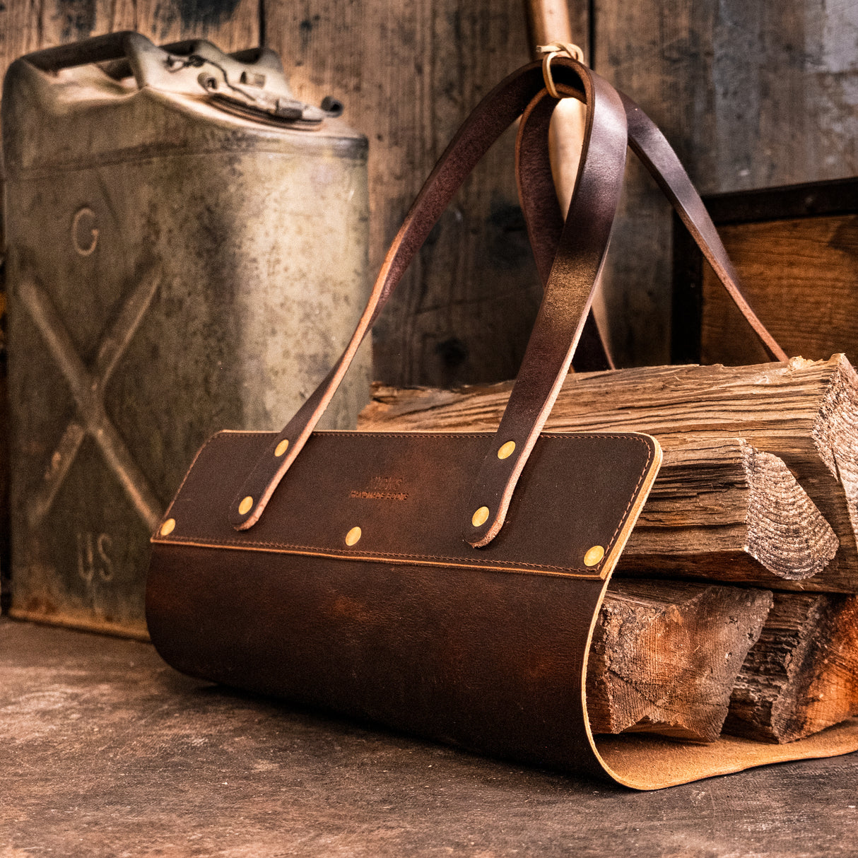 Nicks Heritage Log Carrier