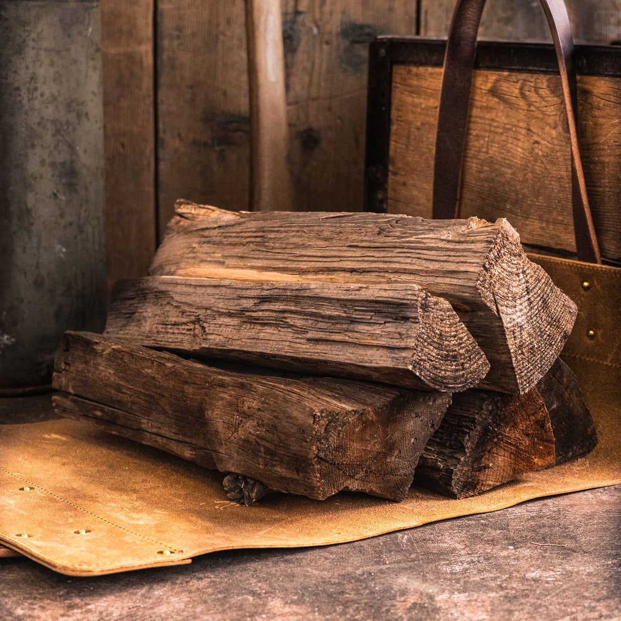 Nicks Heritage Log Carrier