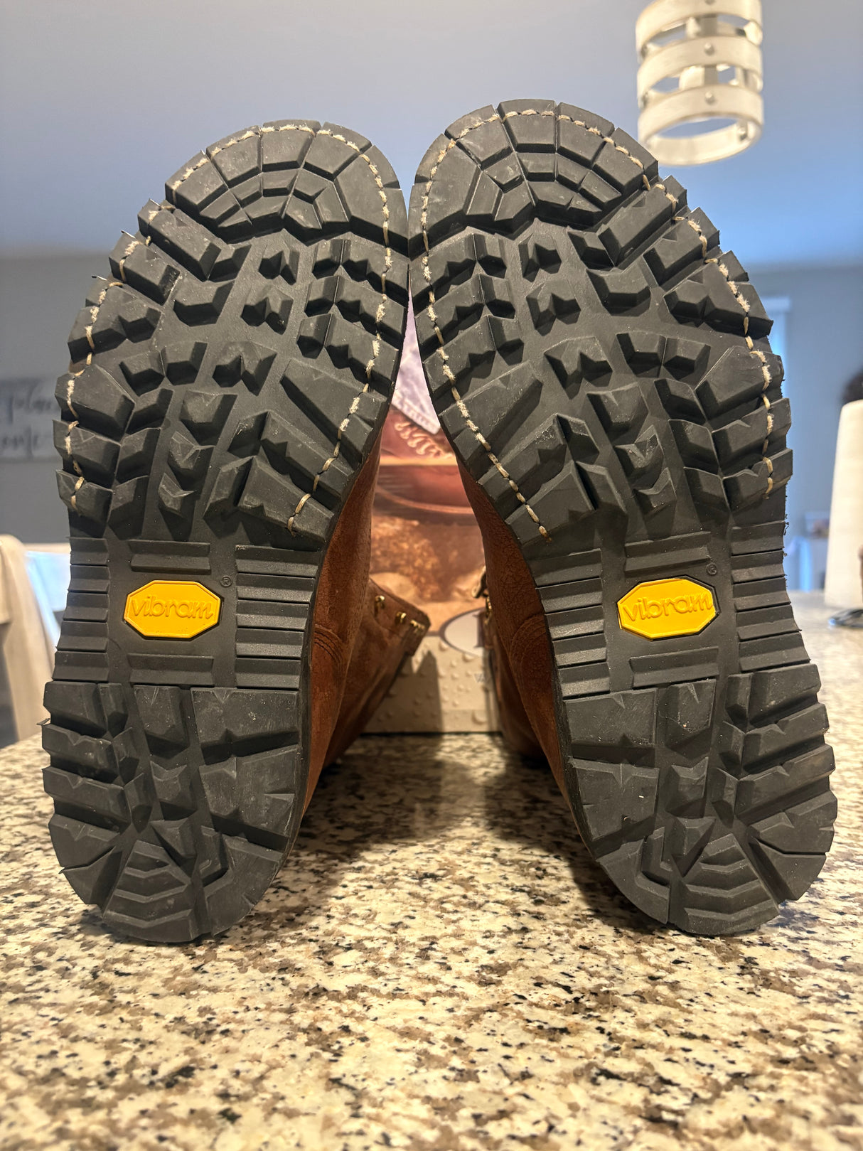 MARKETPLACE - WHITES DRI-FOOT \ 9D