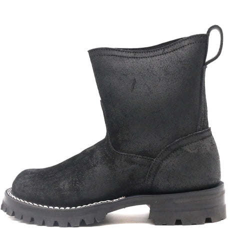 8 inch, black leather, wellington model boot, with a black lug sole and black edge color.