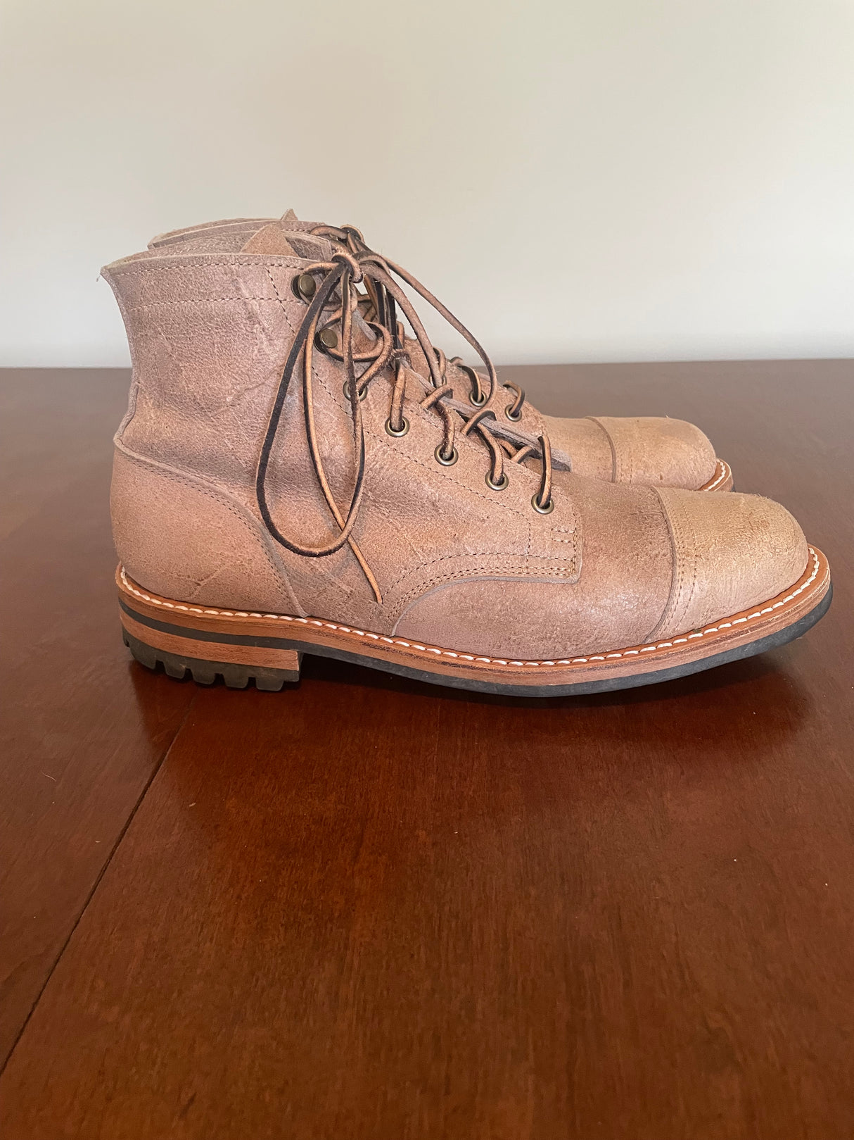 MARKETPLACE - TRUMAN \ 10.5D