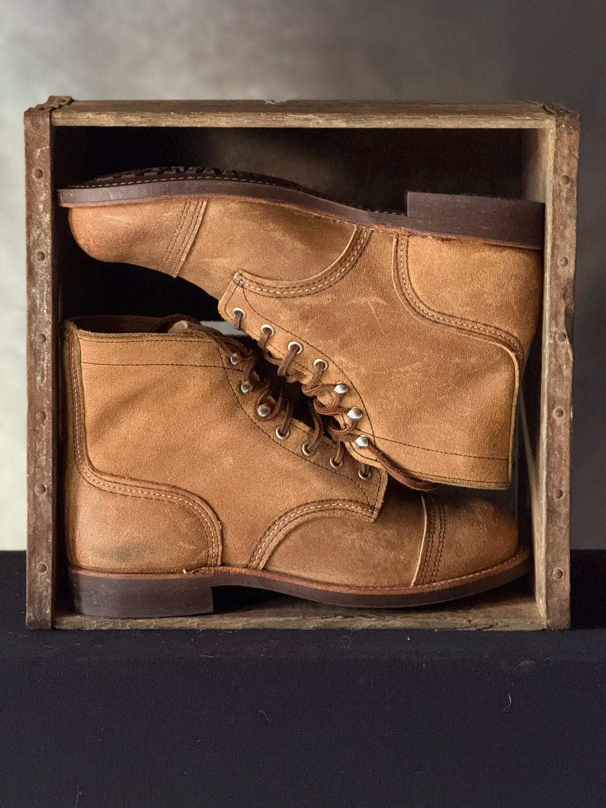 MARKETPLACE - RED WING Iron Ranger \ 9.5EE