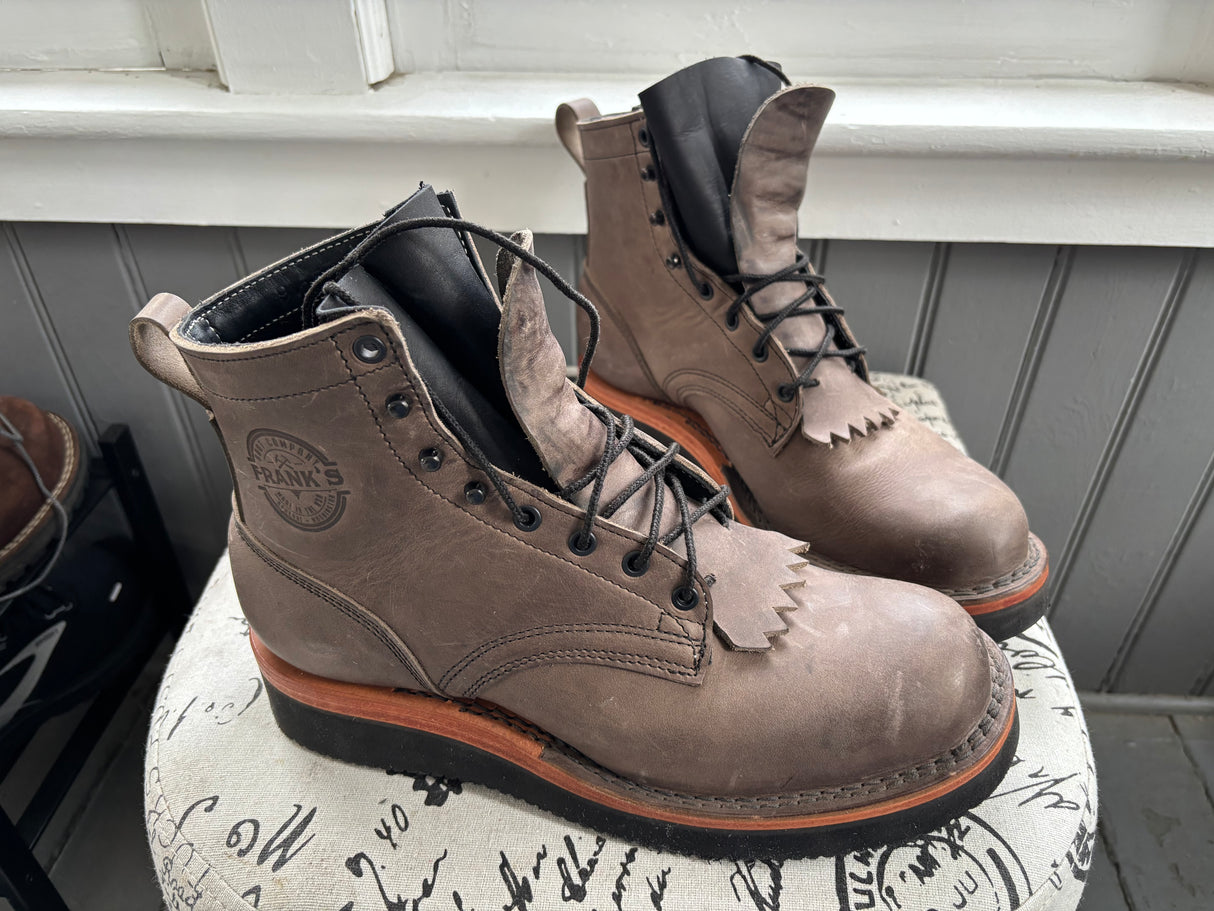 MARKETPLACE - FRANKS Rainiers \  9.5EE