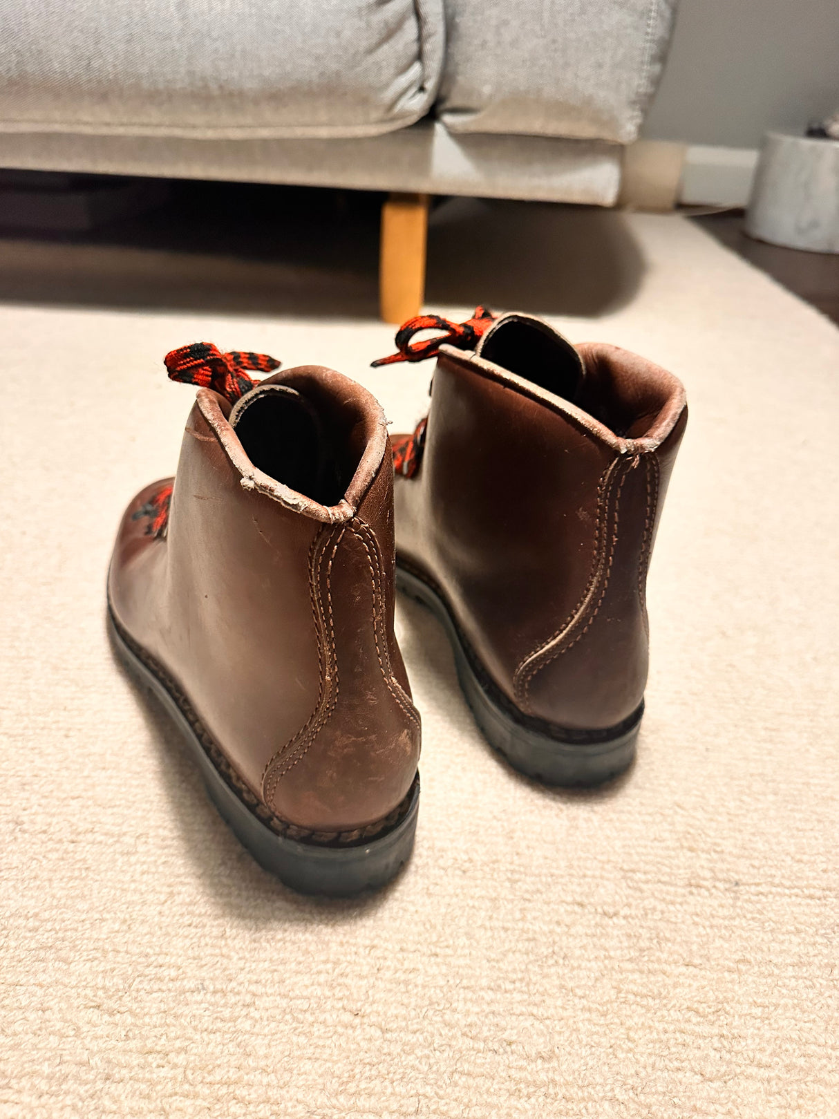 MARKETPLACE - DANNER \ 10D