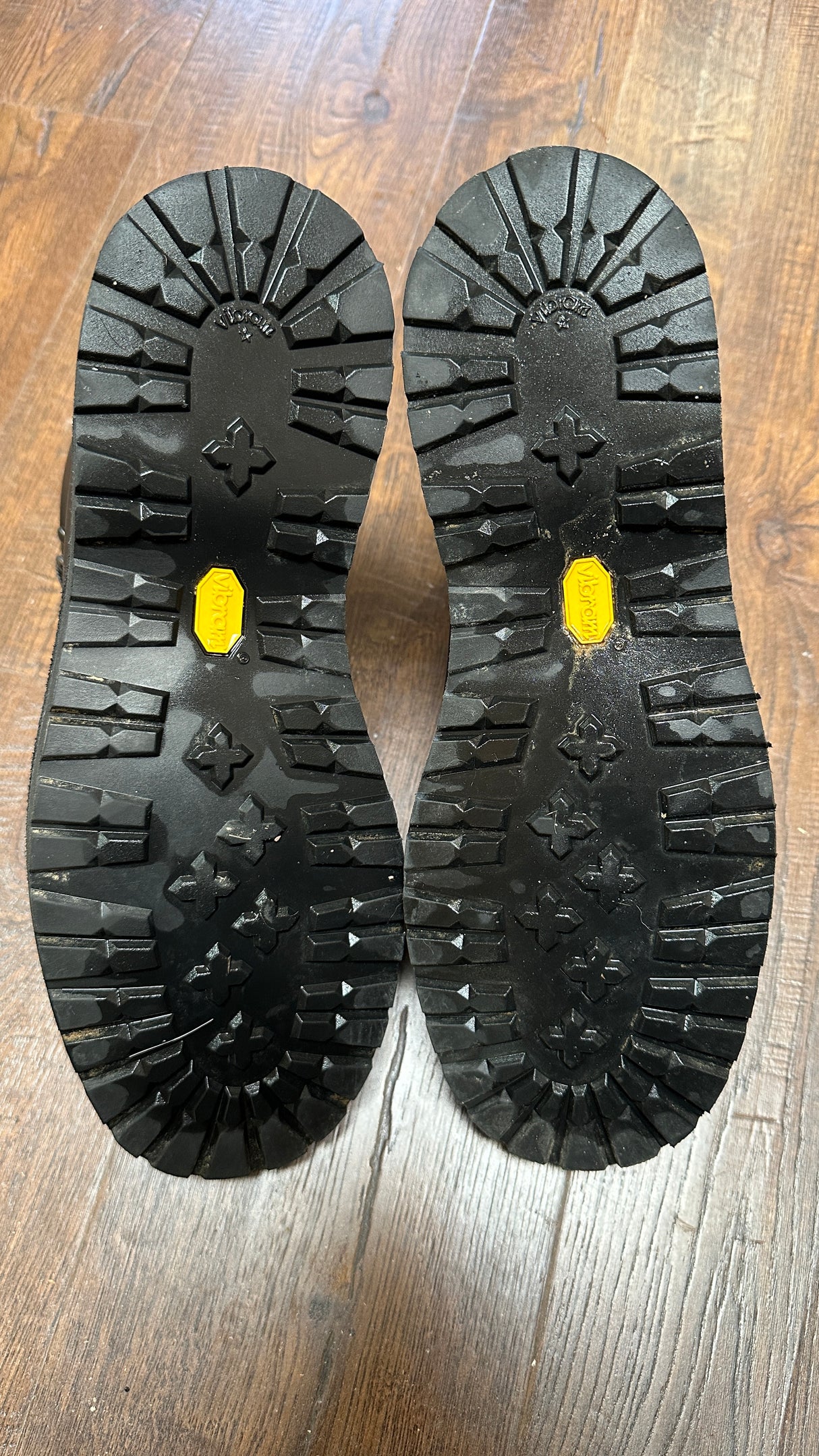 MARKETPLACE - DANNER Mountain Pass \ 9EE