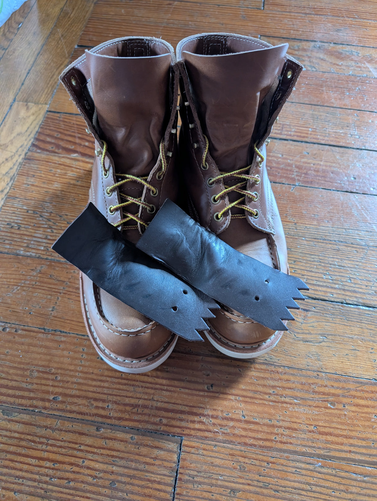 MARKETPLACE - WHITES Perry Select \ 10.5EE