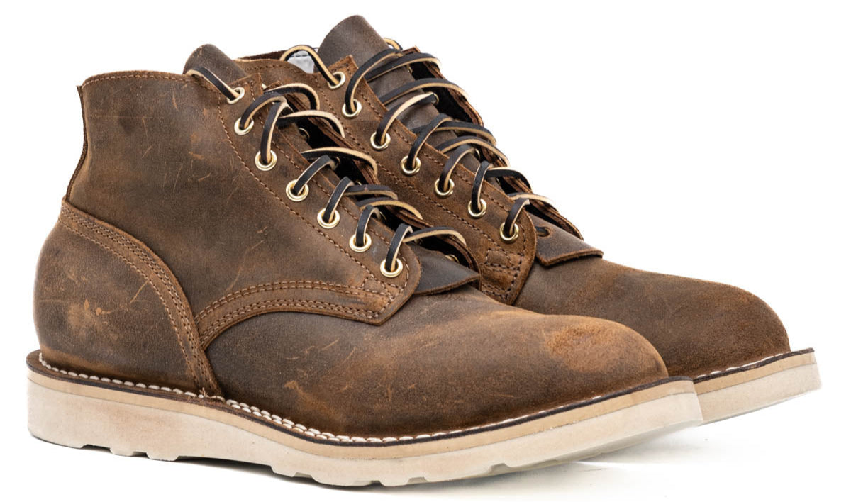 Waxy Commander Suede - Aged Bark - Overstock Sale