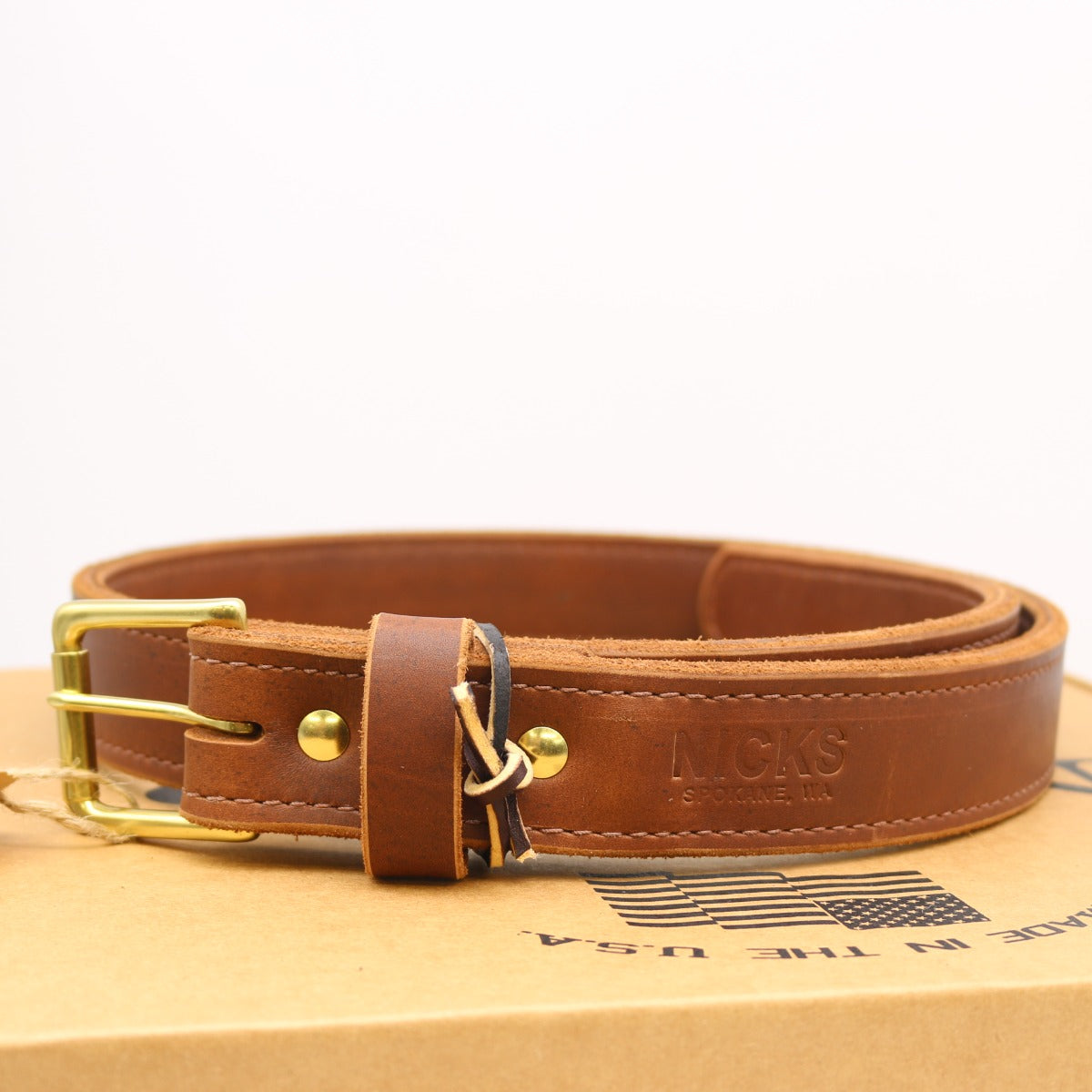 New condition gun belt 46" 64 brown leather brass hardware 