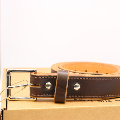 New condition stitched heritage belt brown cxl leather with nickel hardware 