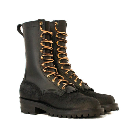 Lineman in black smooth over roughout 