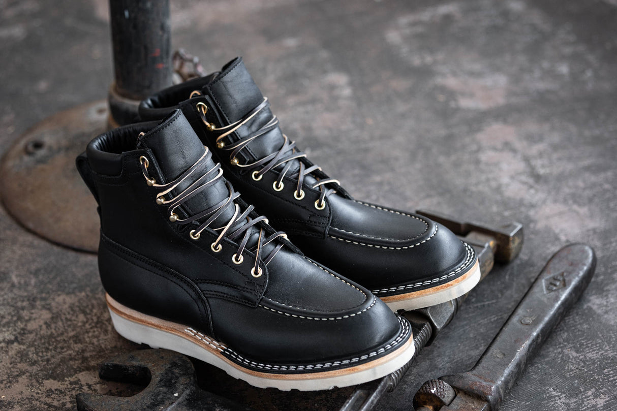 Black wedge sole work boot