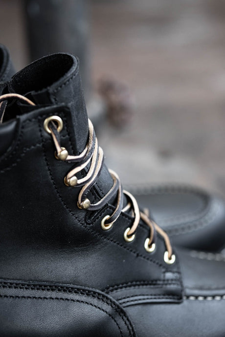 Black wedge sole work boot