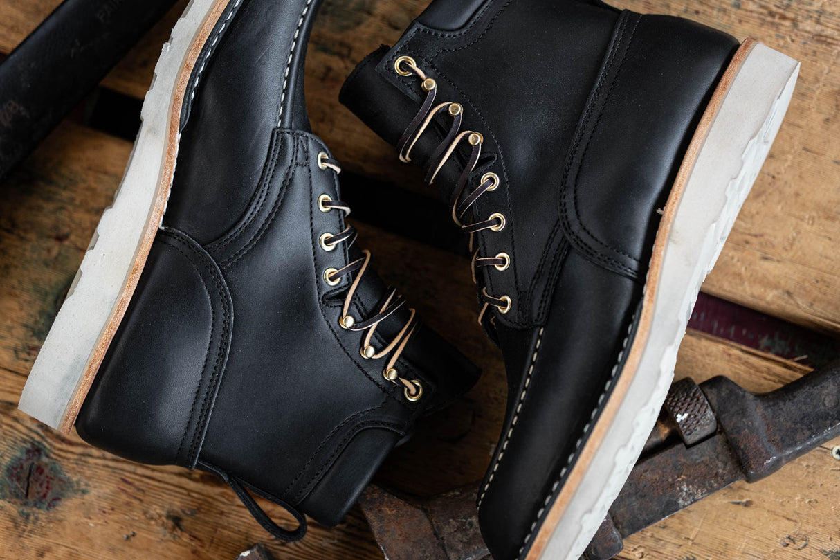 Black wedge sole work boot