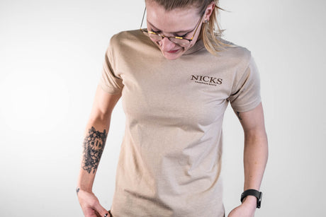 Nicks Classic T-Shirt in Sand