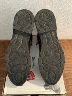 MARKETPLACE - RED WING \ 12D