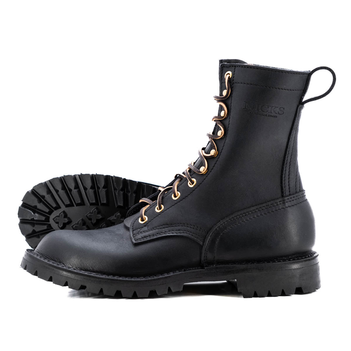 Nicks WaterWork™ with Black Weathershield leather, our most water resistant boot model! Perfect for daily work in all weather environments.