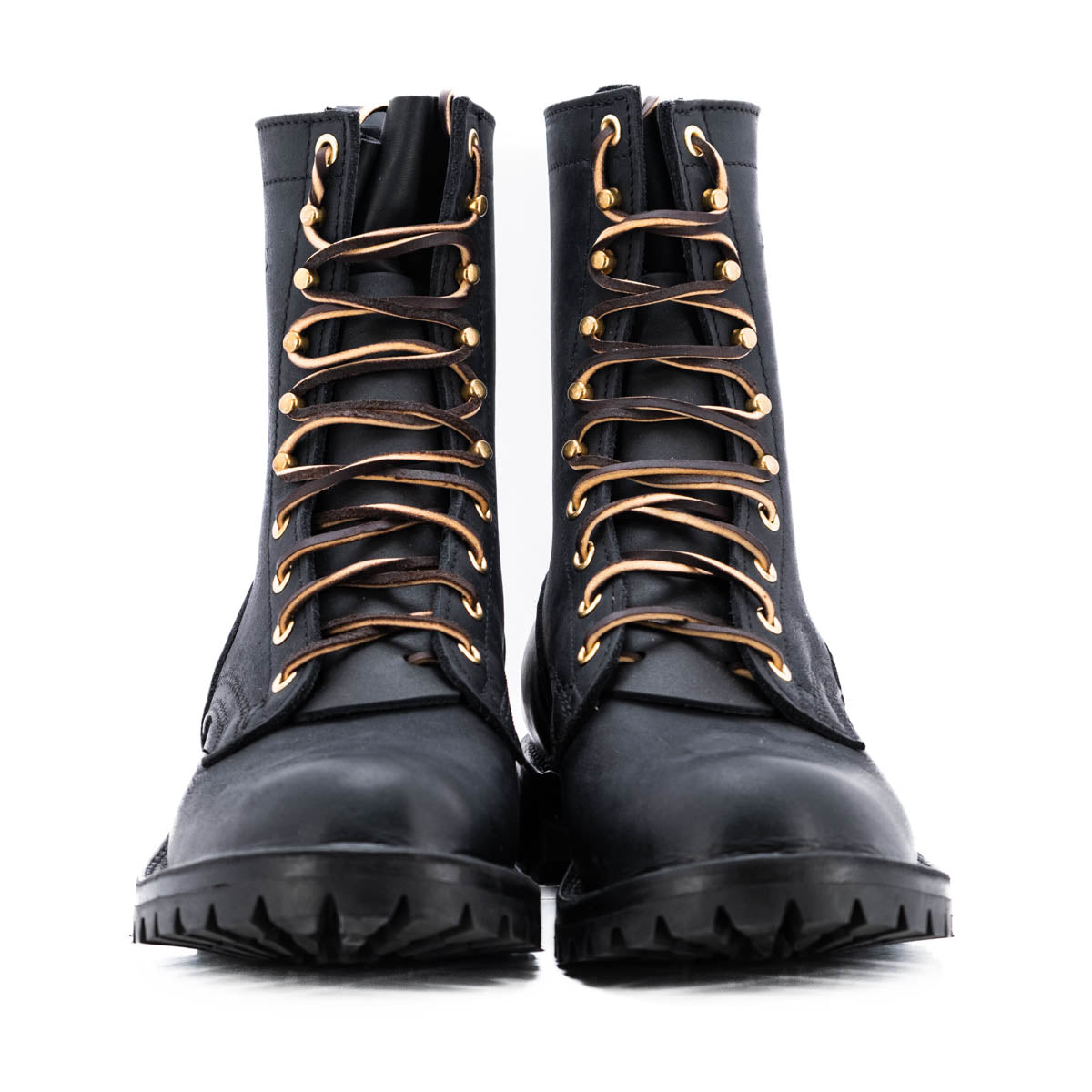 Nicks WaterWork™ with Black Weathershield leather, our most water resistant boot model! Perfect for daily work in all weather environments.