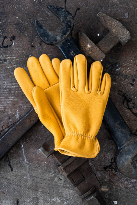 Nicks gold elk gloves